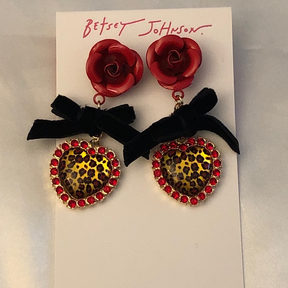 Betsey Johnson Red Rose Bud & Leopard Print Heart Drop Earrings Bow Crystal NWT